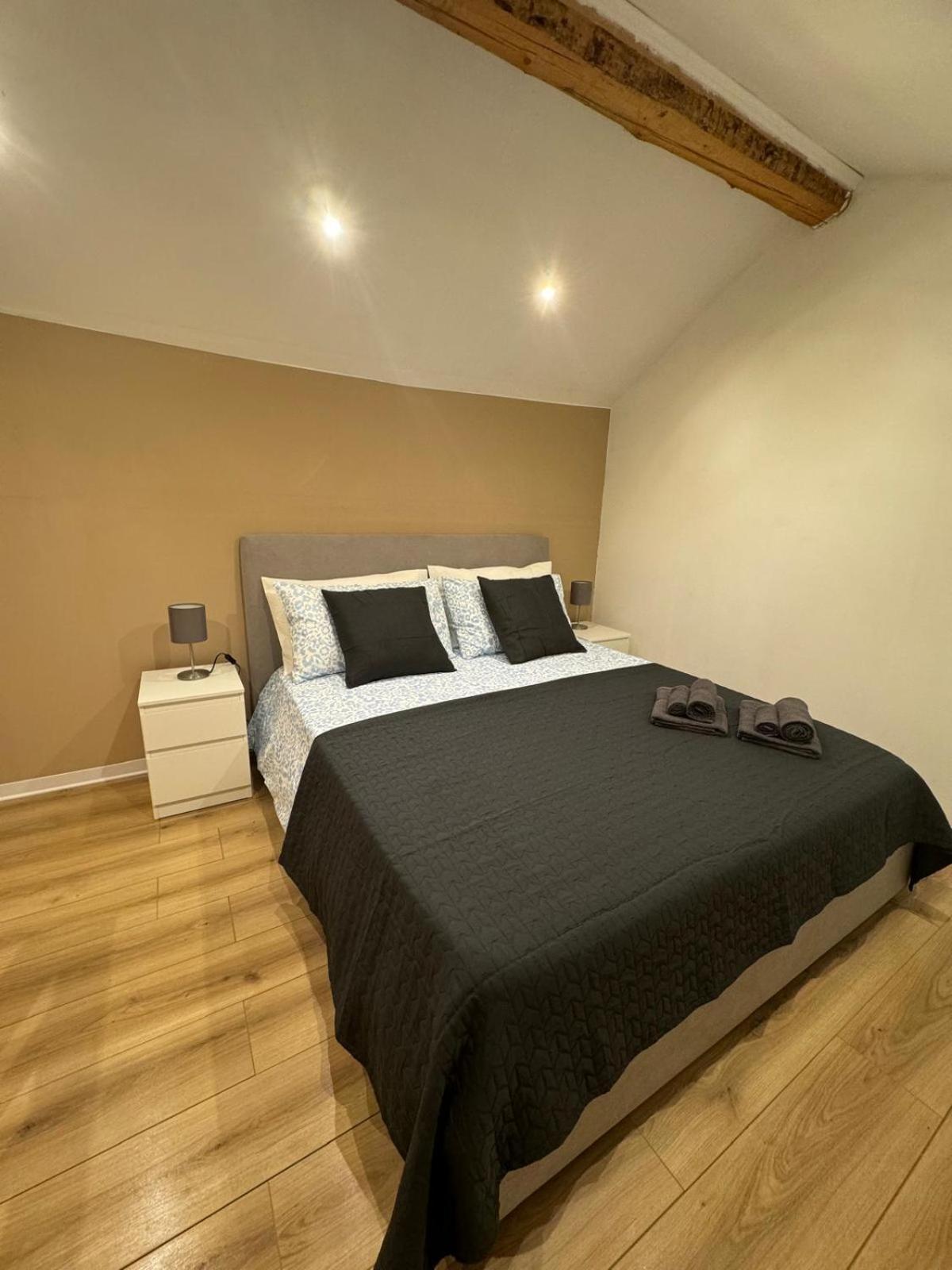 Verdi Apartments Catania Luaran gambar
